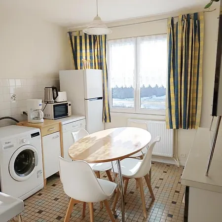 Апартаменты Le Lac, La Neige,la Vue Ла-Тур-д'Овернь